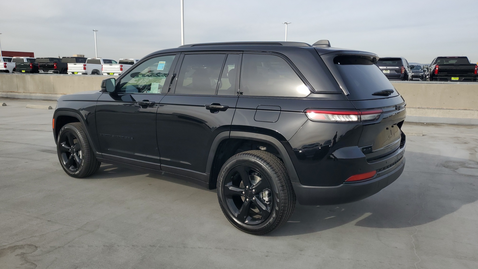 2025 Jeep Grand Cherokee Limited 3