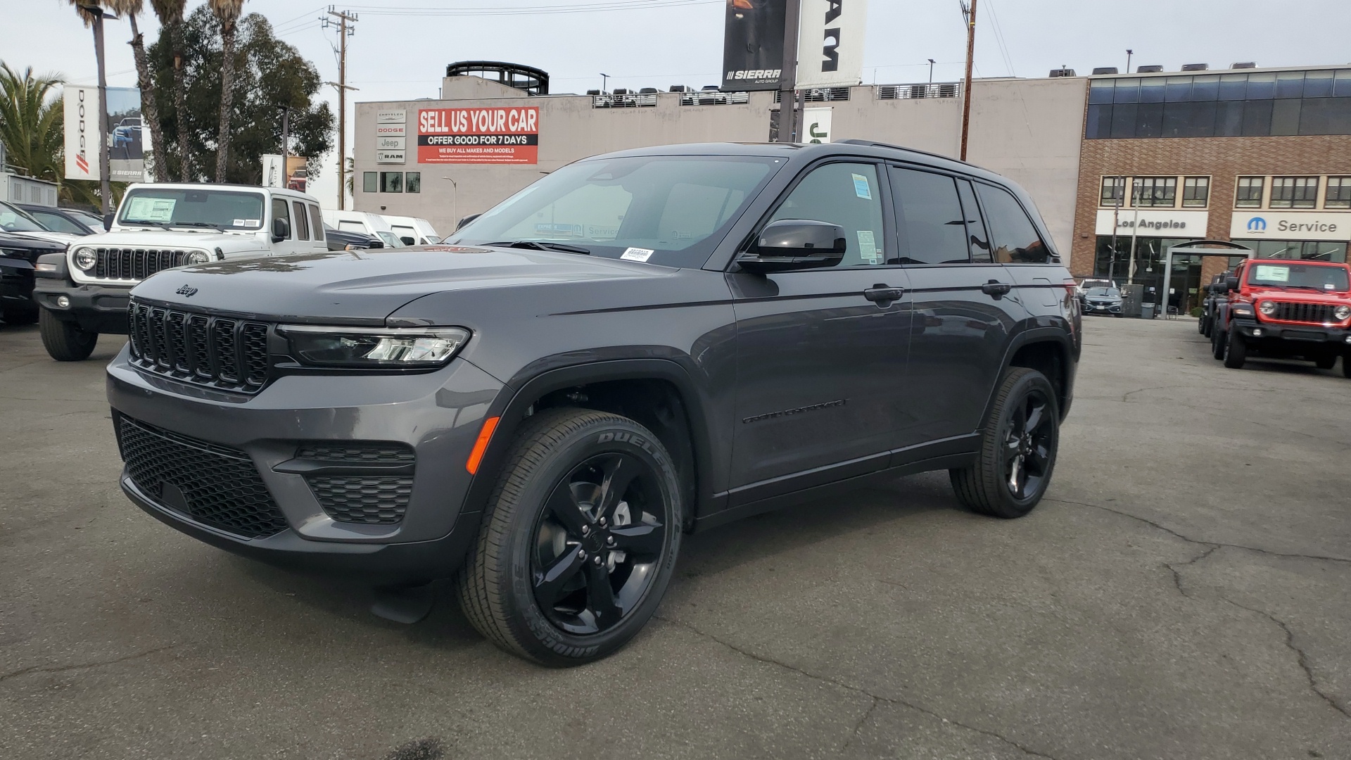 2025 Jeep Grand Cherokee Altitude X 1