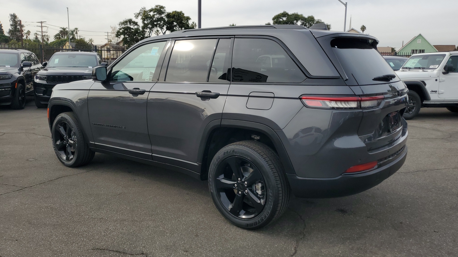 2025 Jeep Grand Cherokee Altitude X 3