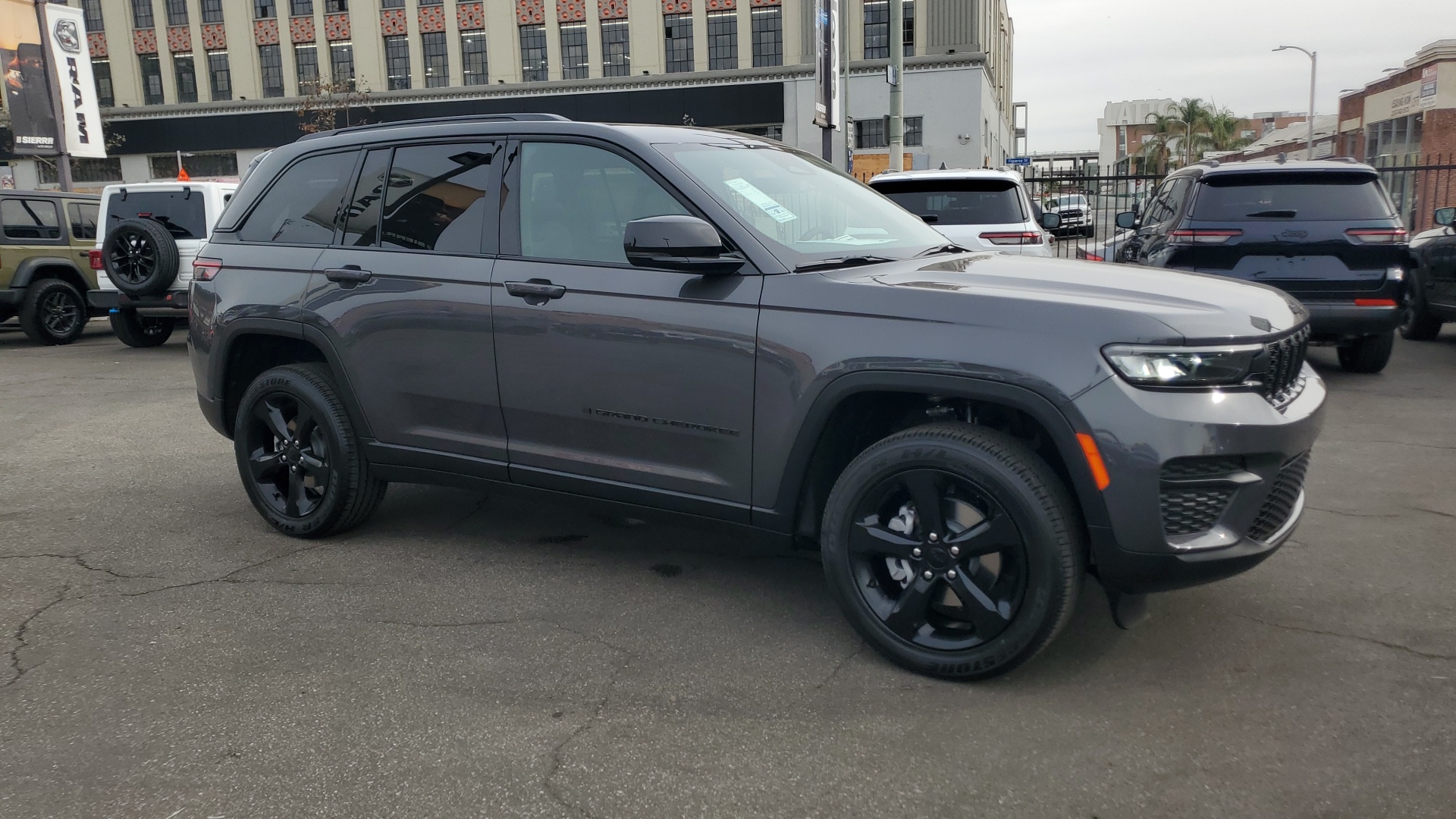 2025 Jeep Grand Cherokee Altitude X 7