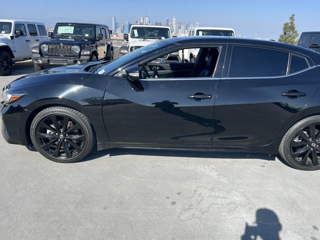 2021 Nissan Maxima SR 6