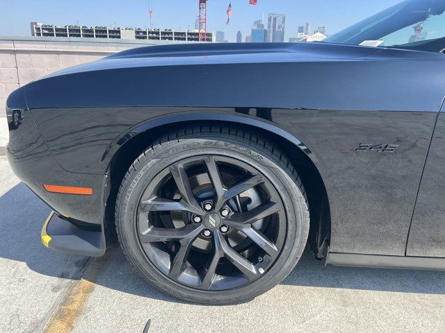 2023 Dodge Challenger R/T 7