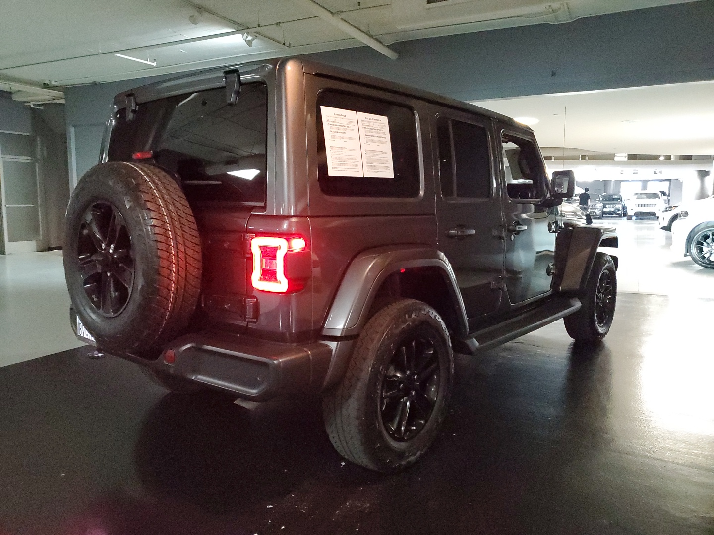 2021 Jeep Wrangler Unlimited Sahara Altitude 3