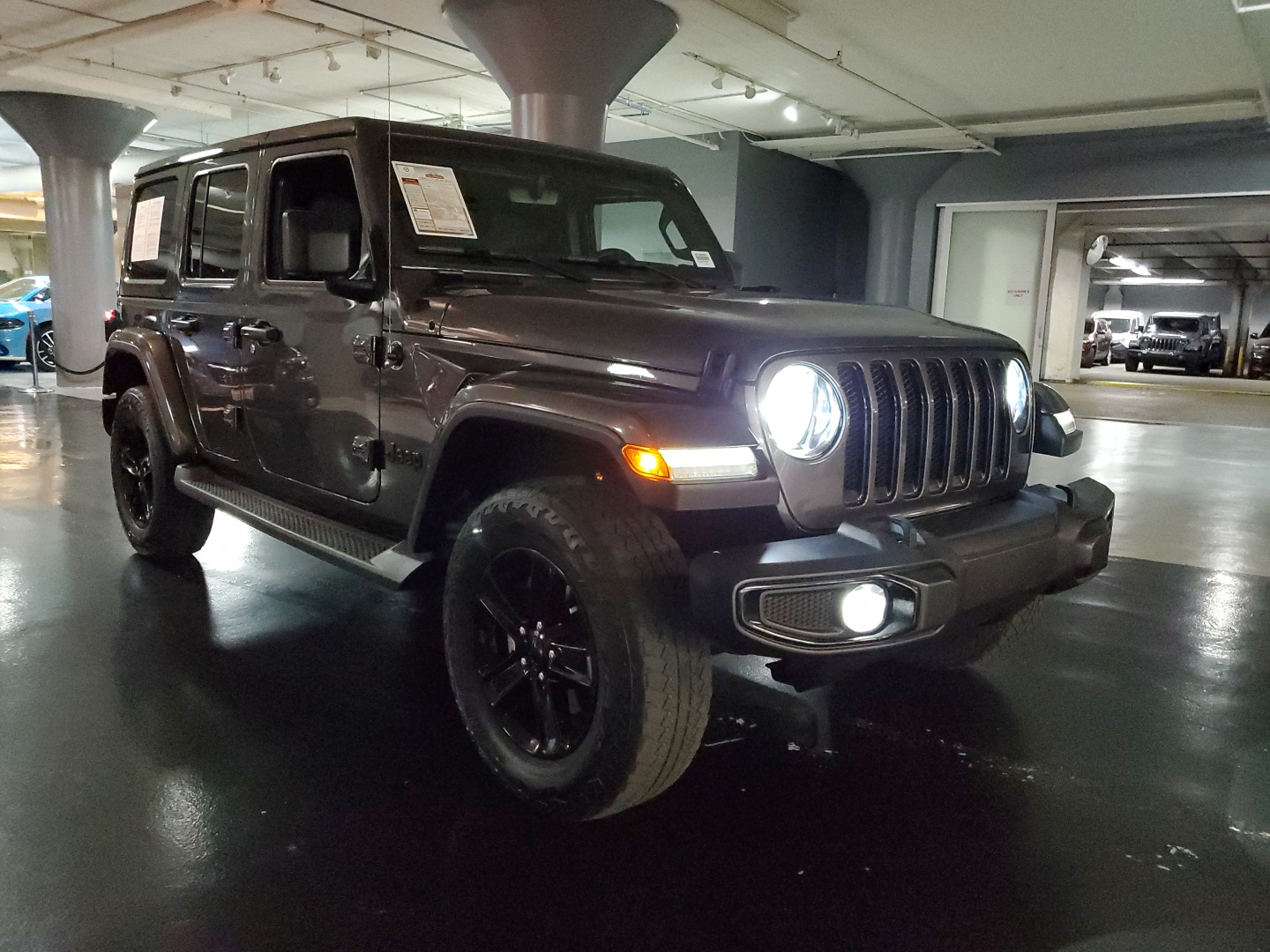 2021 Jeep Wrangler Unlimited Sahara Altitude 4