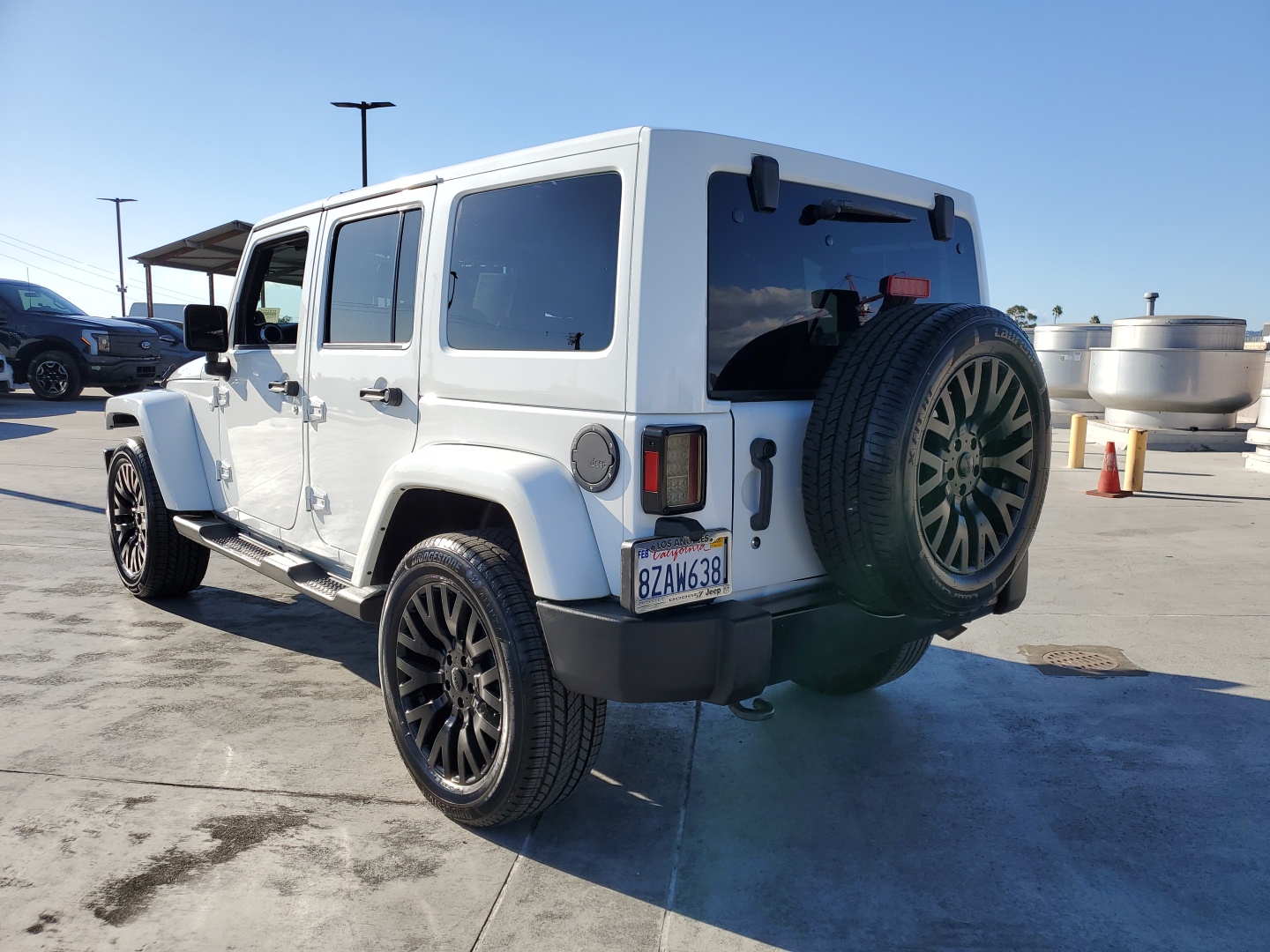 2014 Jeep Wrangler Unlimited Sahara 2