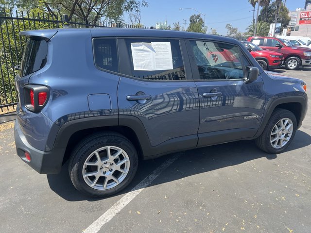 2023 Jeep Renegade Latitude 29