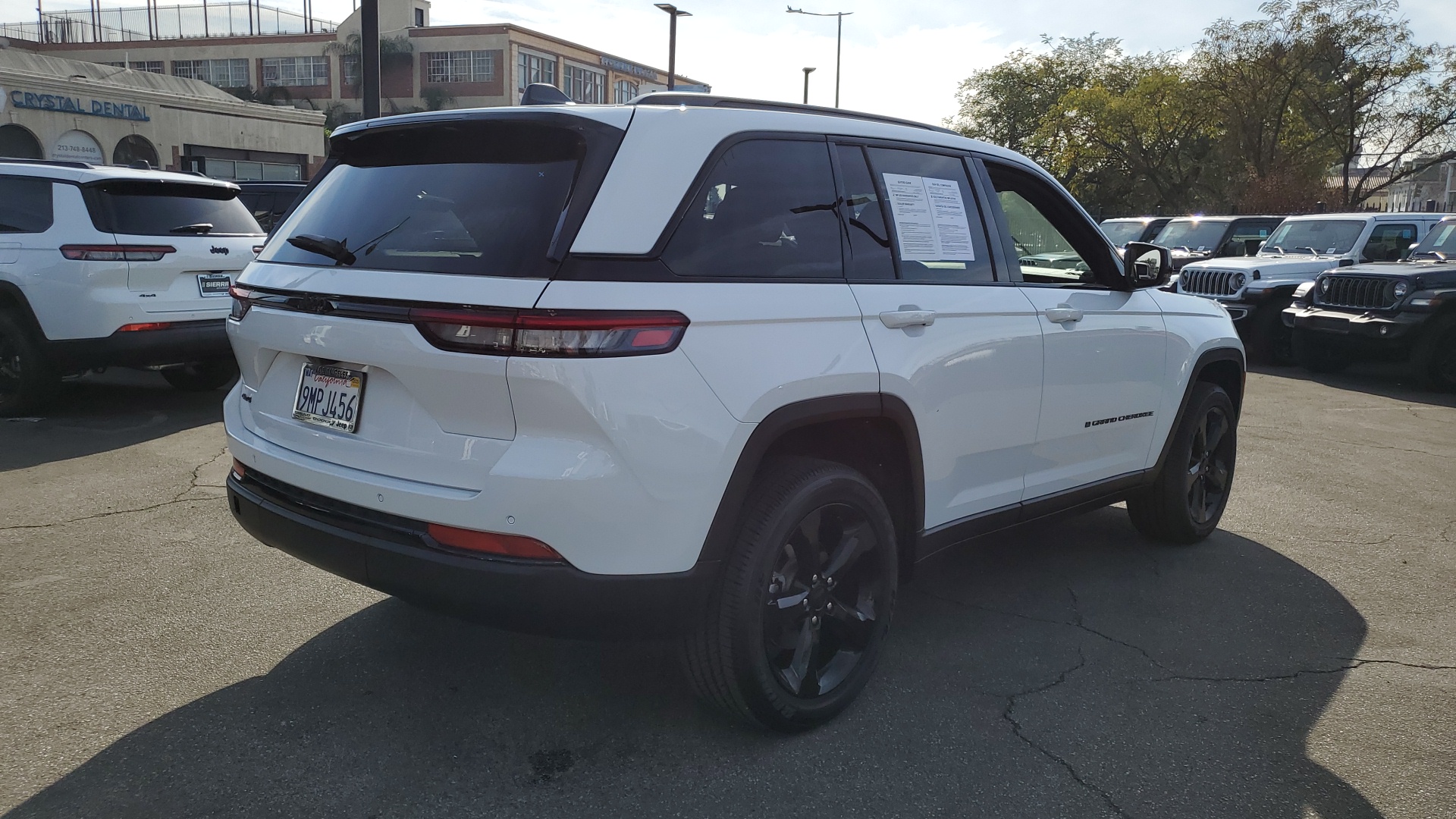 2024 Jeep Grand Cherokee Altitude X 3