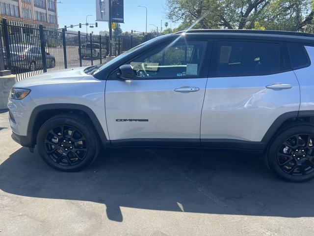 2024 Jeep Compass Latitude 6