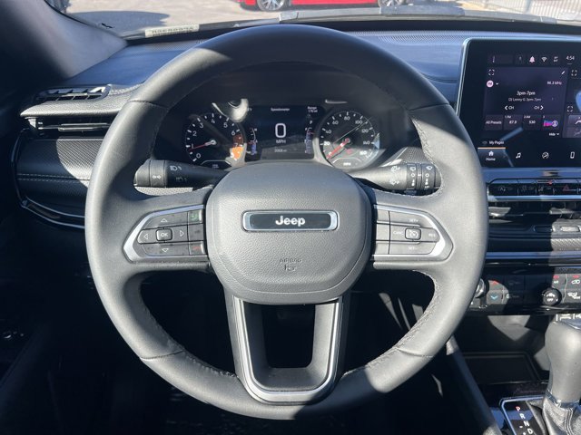 2024 Jeep Compass Latitude 22