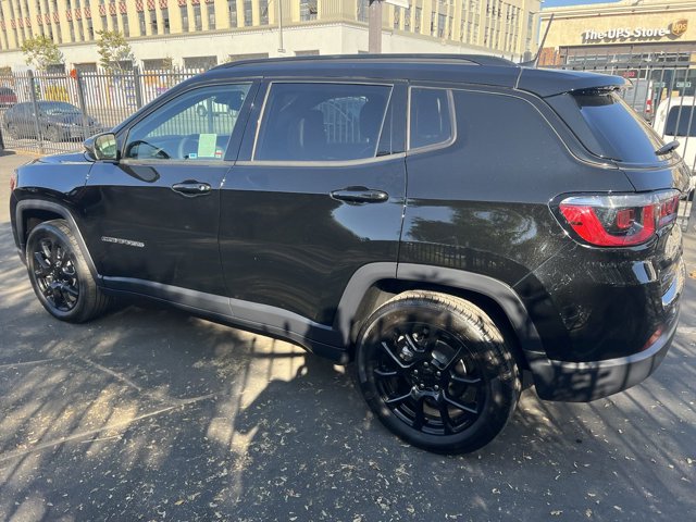 2024 Jeep Compass Latitude 28