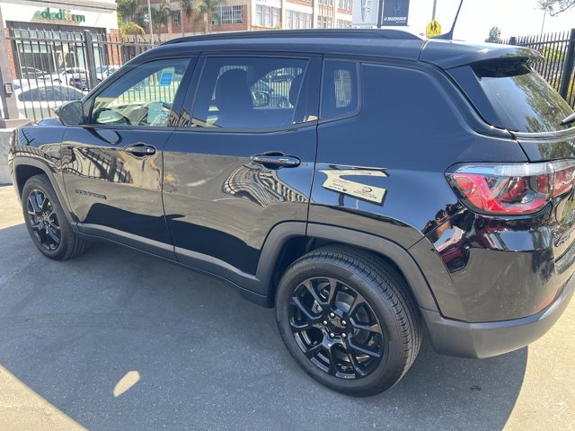 2024 Jeep Compass Latitude 16