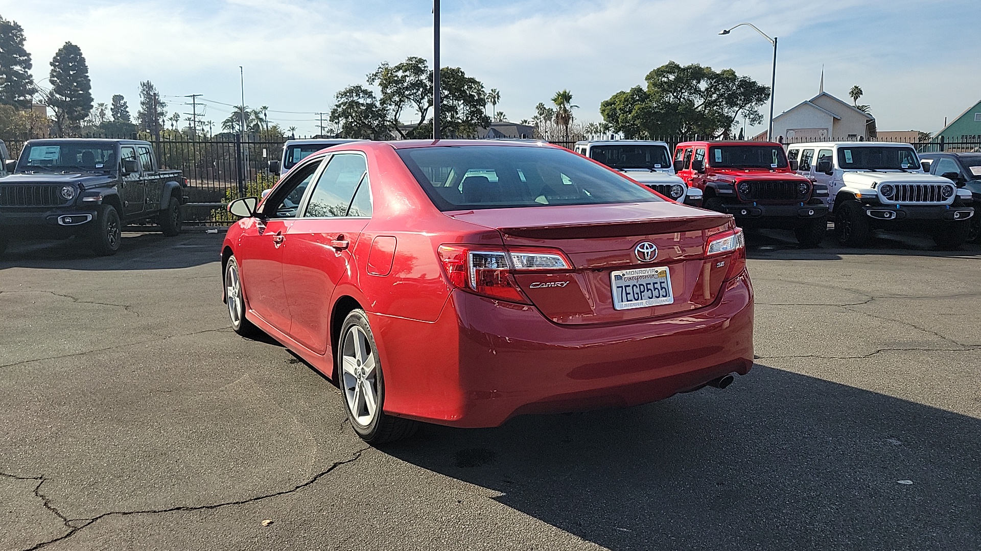 2014 Toyota Camry SE 2