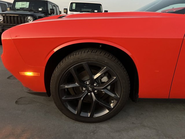 2023 Dodge Challenger SXT 7