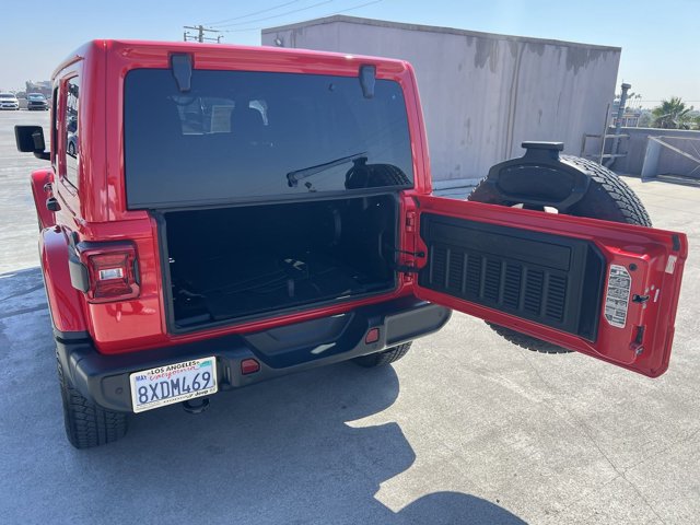 2021 Jeep Wrangler Unlimited Sahara Altitude 31