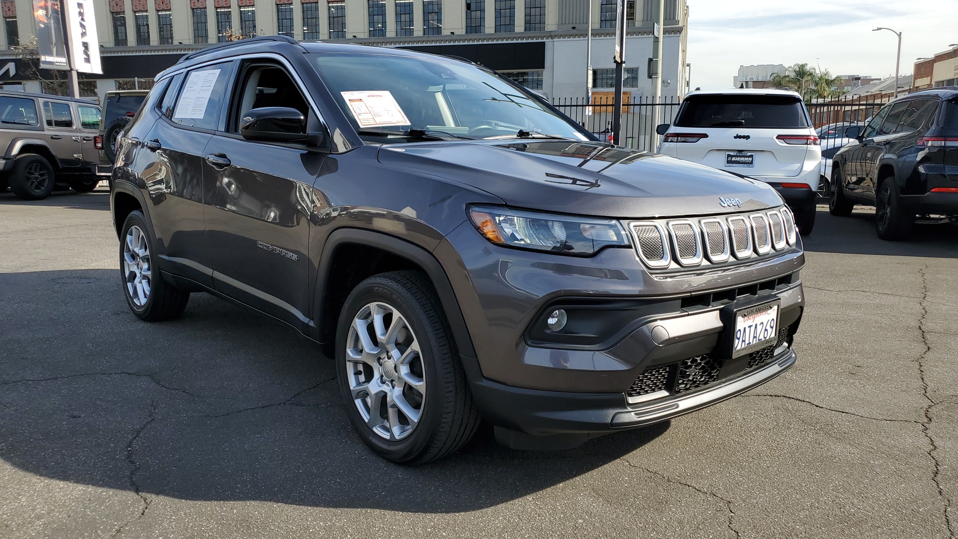 2022 Jeep Compass Latitude Lux 4