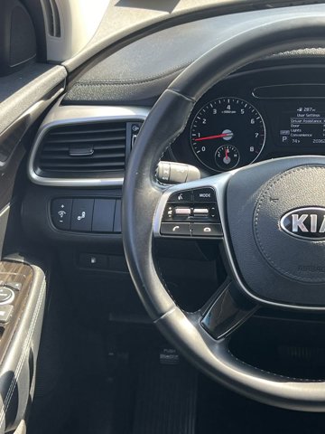 2020 Kia Sorento S V6 24