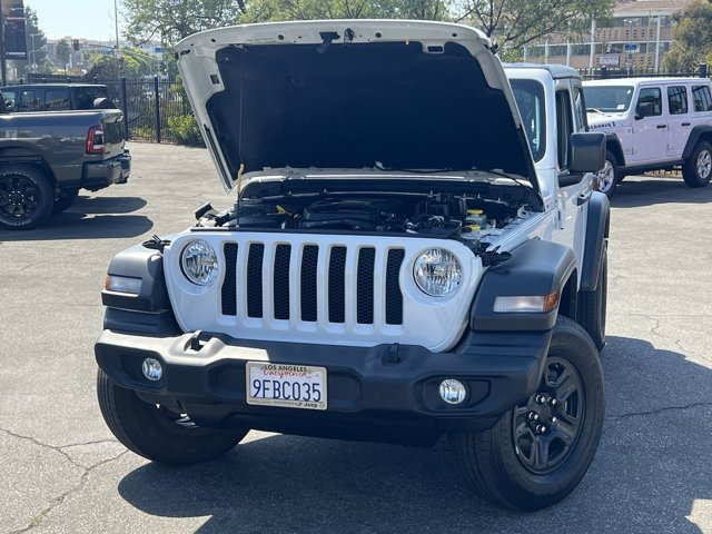 2021 Jeep Wrangler Sport 3