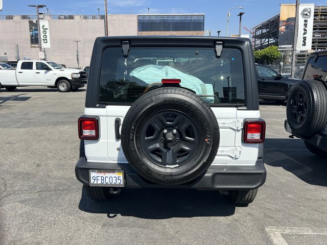 2021 Jeep Wrangler Sport 30