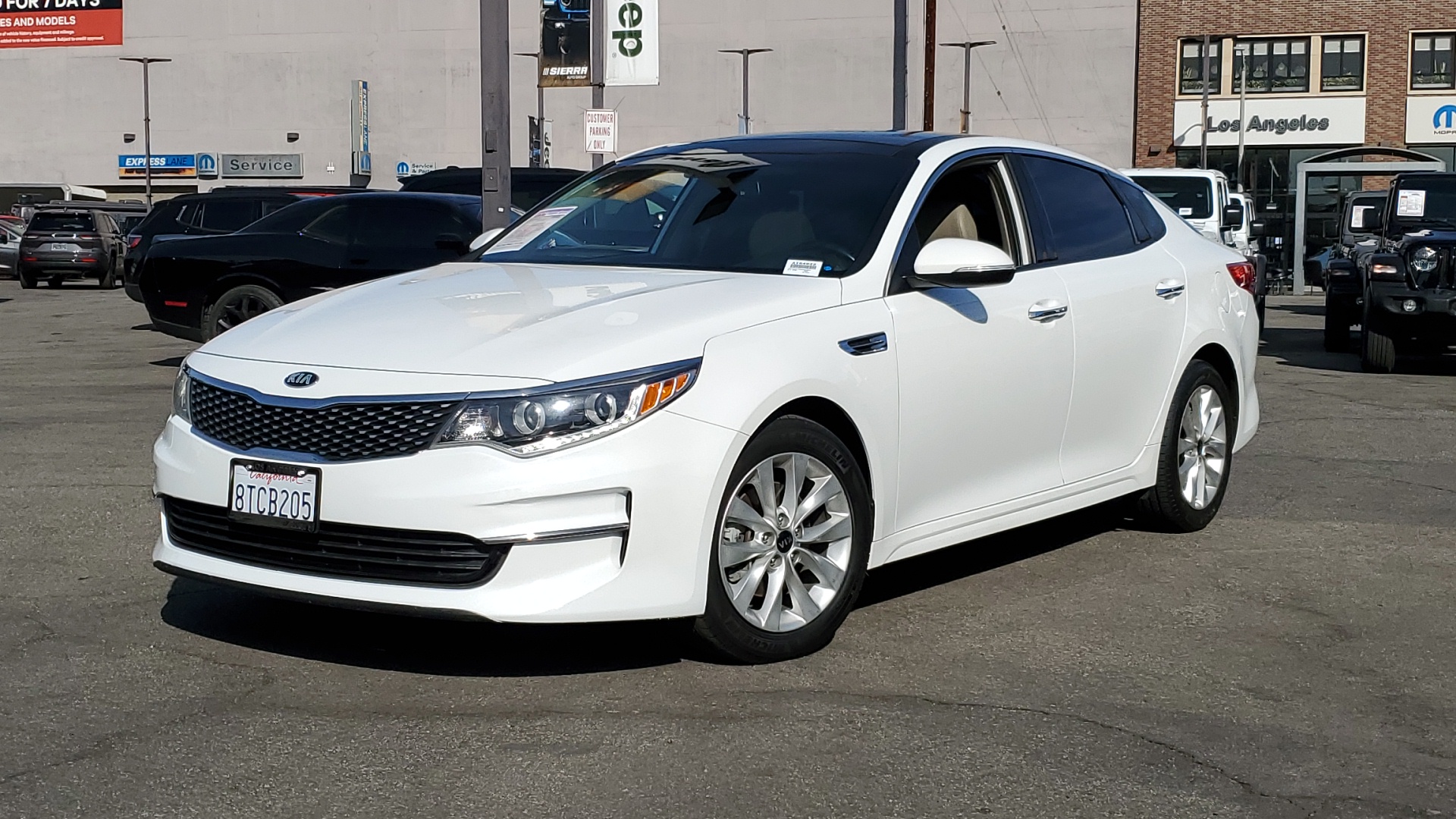 2016 Kia Optima EX 1