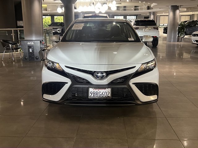 2022 Toyota Camry SE 17