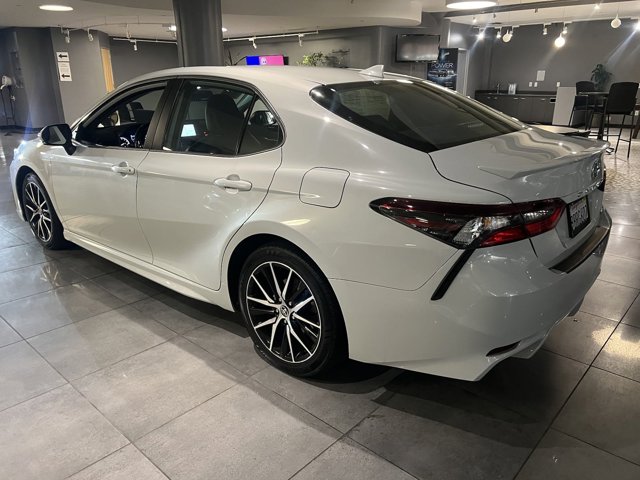 2022 Toyota Camry SE 29