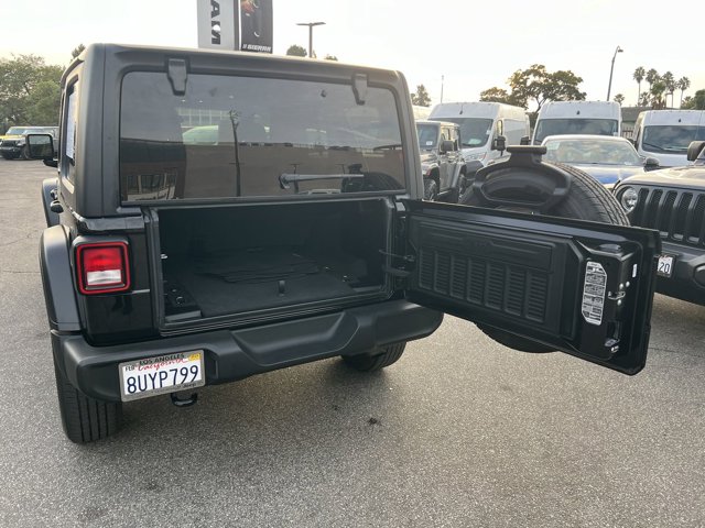 2021 Jeep Wrangler Unlimited Sport S 29