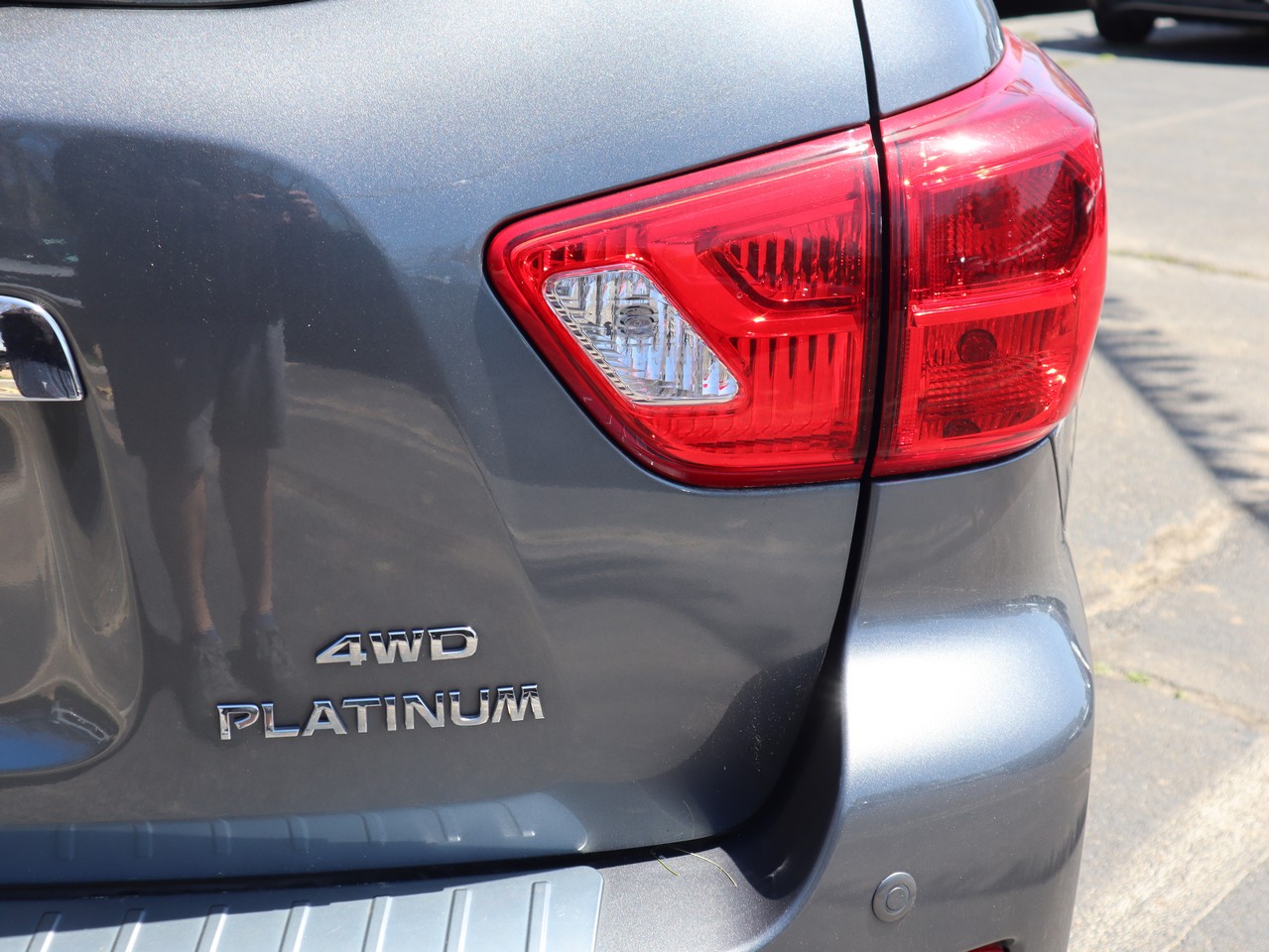 2019 Nissan Pathfinder Platinum 39