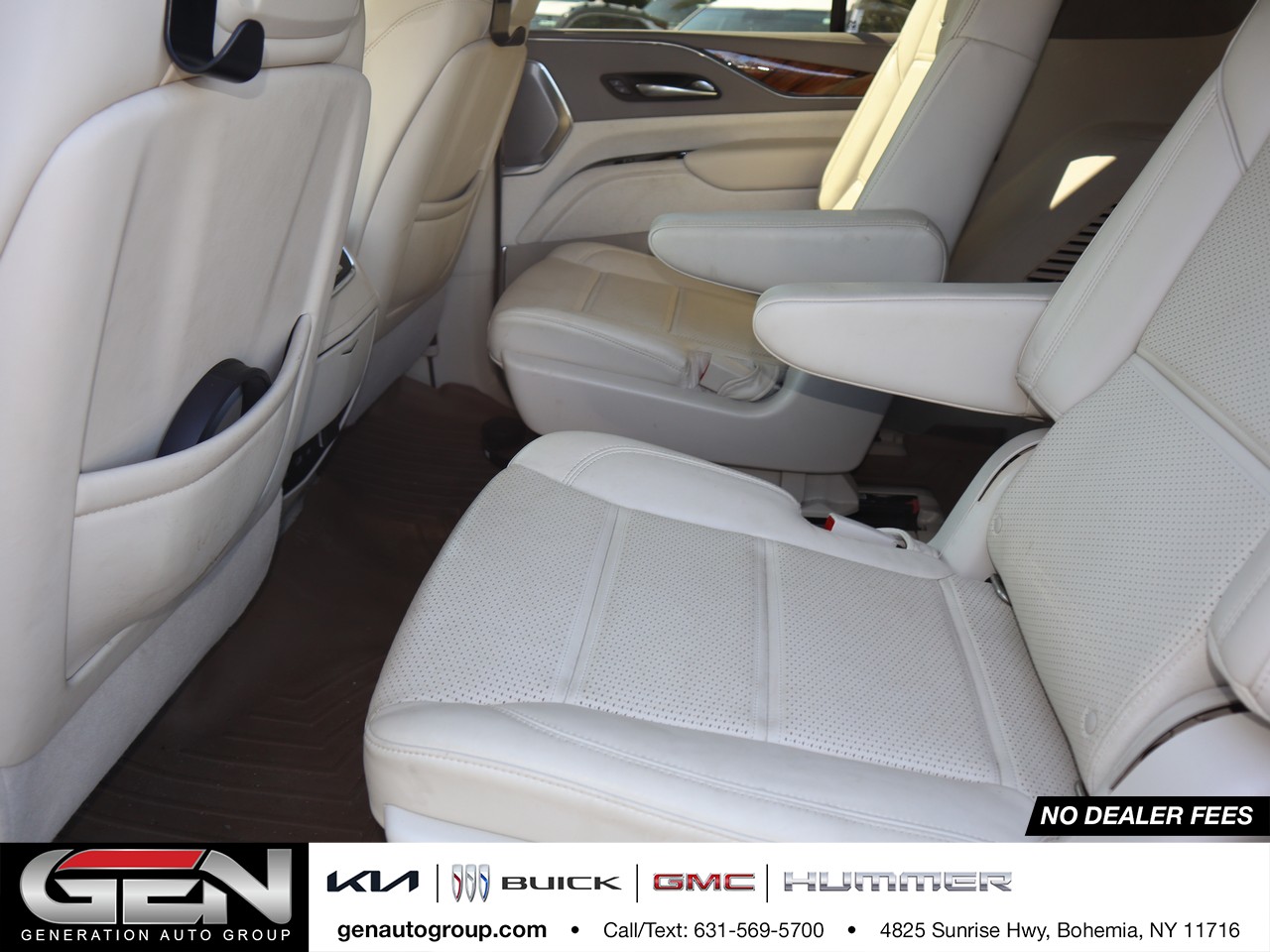 2022 Cadillac Escalade Premium Luxury Platinum 16