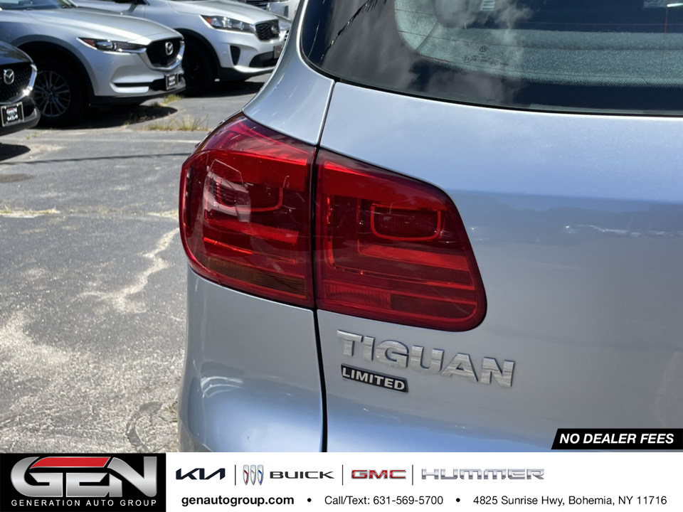 2018 Volkswagen Tiguan Limited 2.0T 4Motion 30