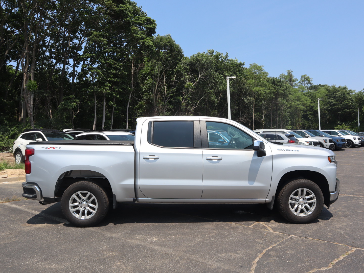 2021 Chevrolet Silverado 1500 LT 4