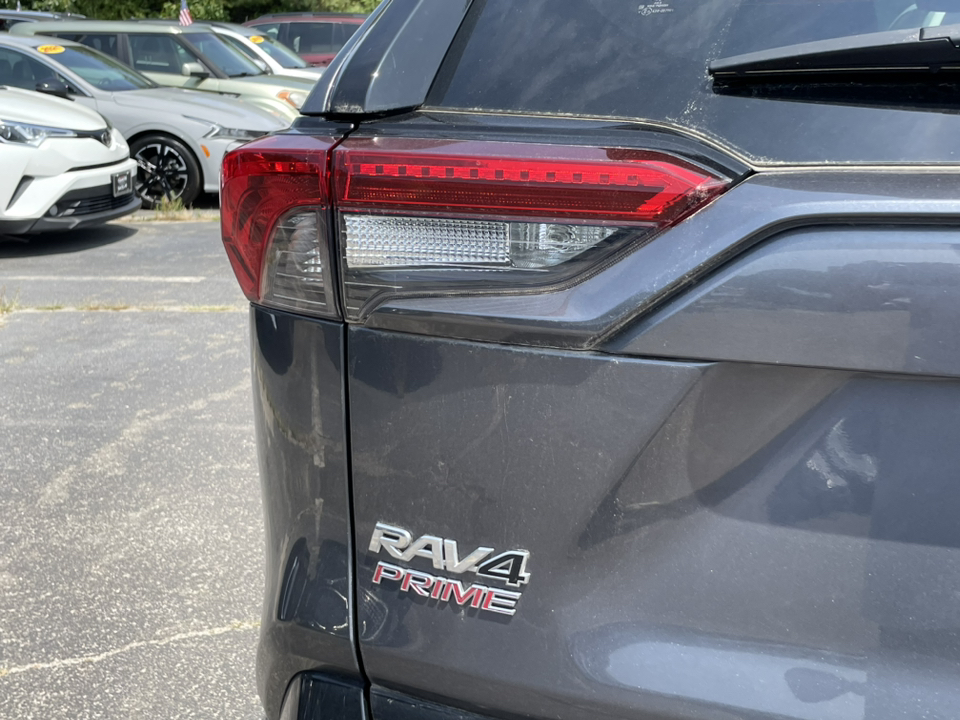 2021 Toyota RAV4 Prime SE 32