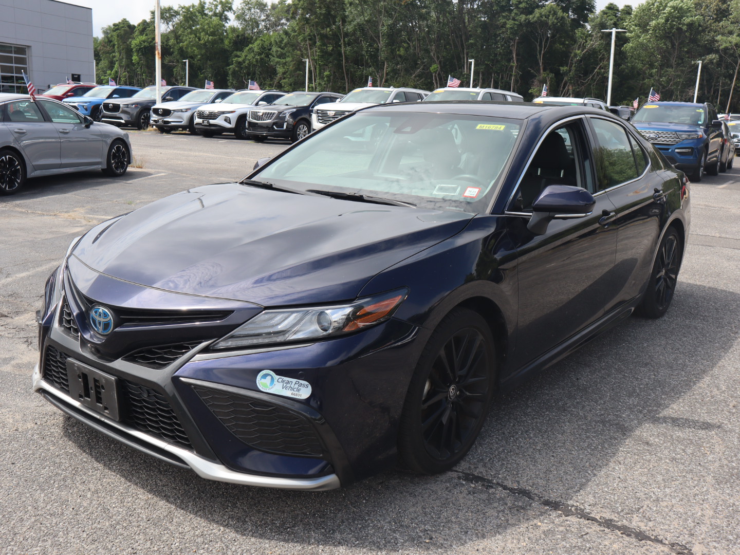 2022 Toyota Camry Hybrid XSE 9