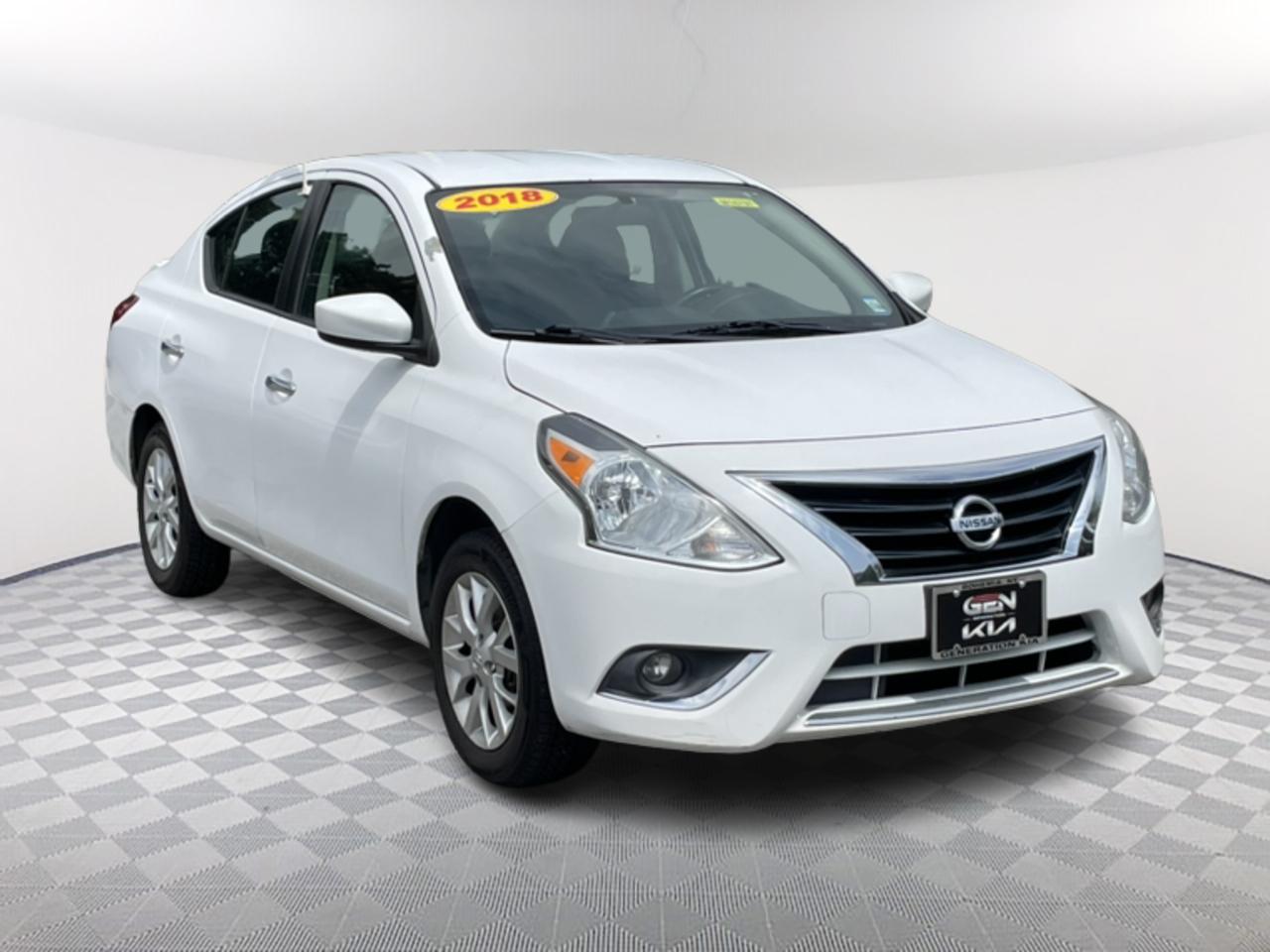 2018 Nissan Versa 1.6 SV 1