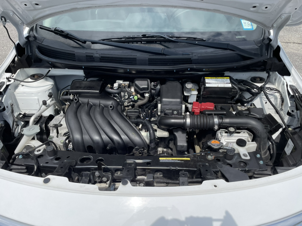 2018 Nissan Versa 1.6 SV 22