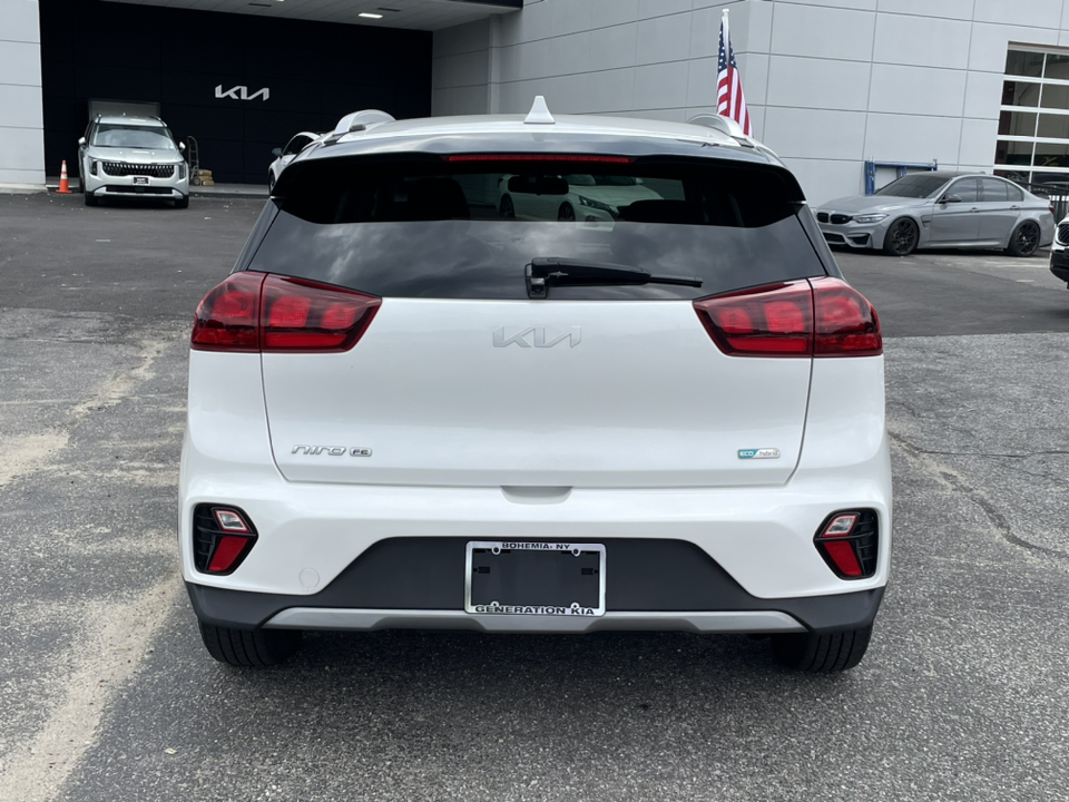 2022 Kia Niro LX 5