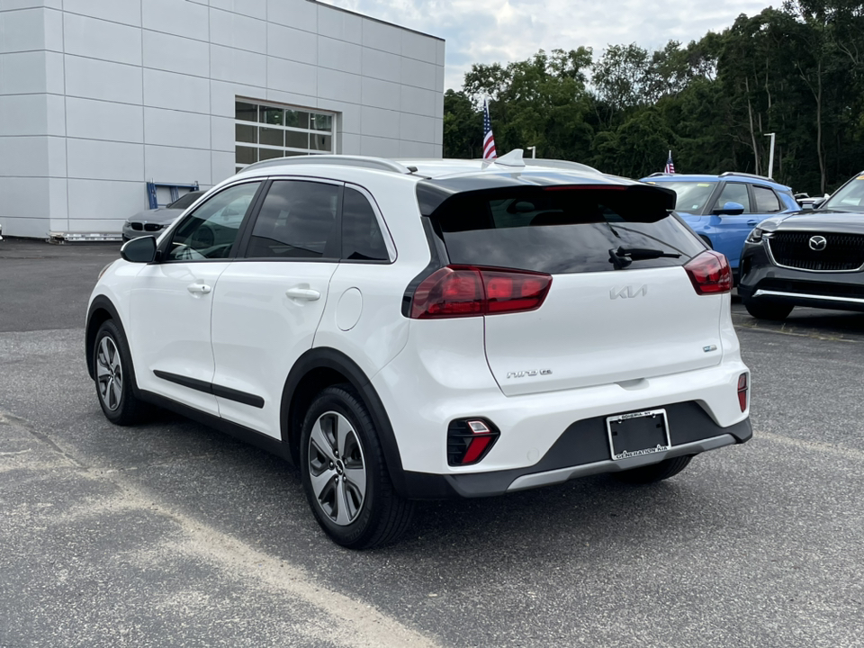 2022 Kia Niro LX 6