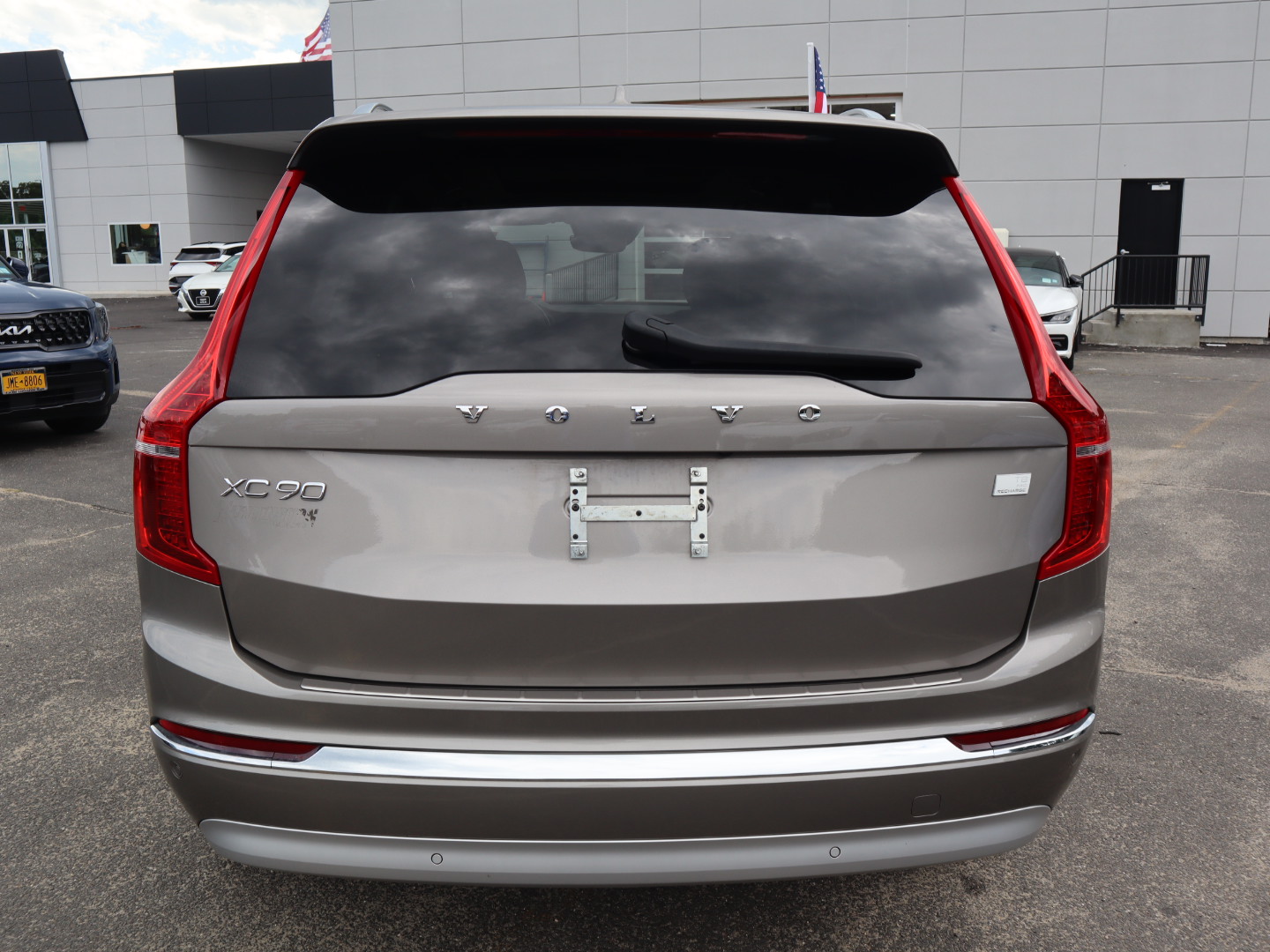 2022 Volvo XC90 Recharge Plug-In Hybrid T8 Inscription Extended Range 6P 6