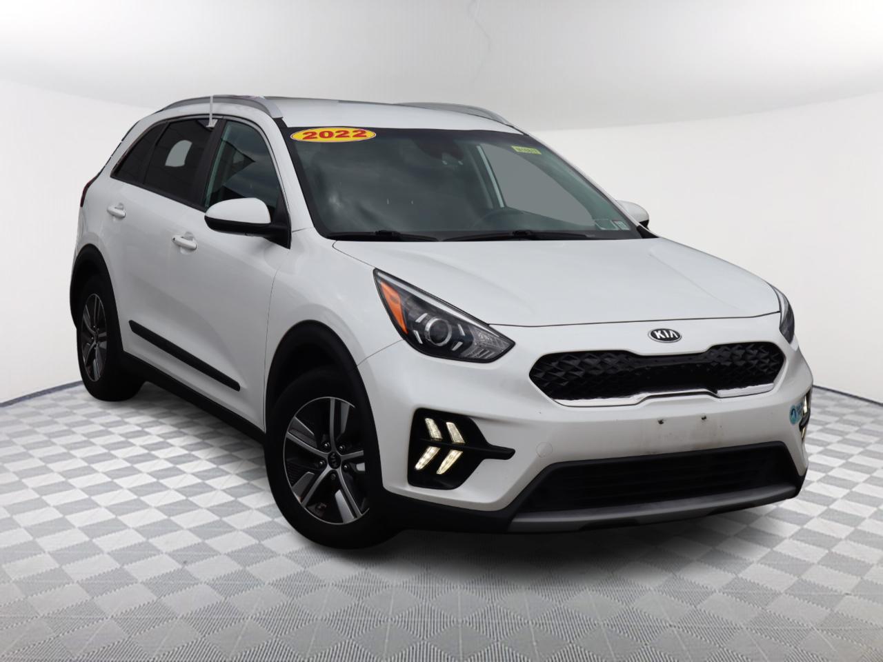 2020 Kia Niro LXS 1