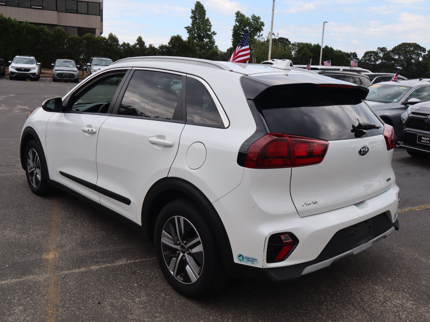 2020 Kia Niro LXS 7