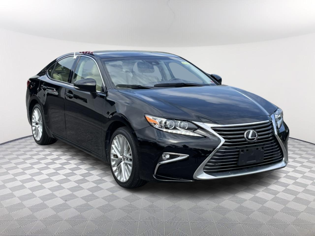 2016 Lexus ES 350 1