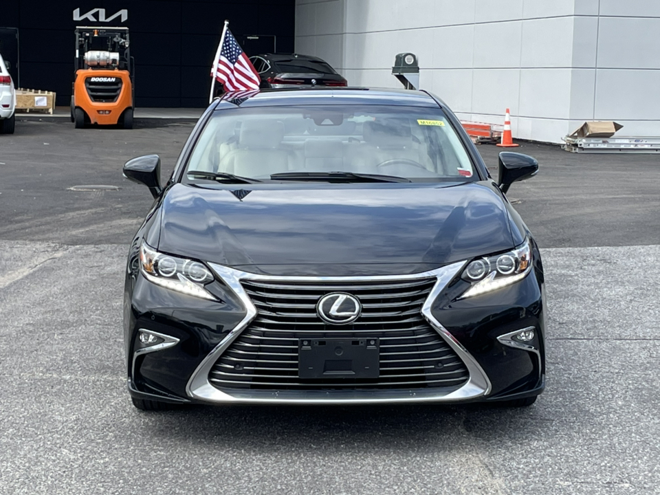 2016 Lexus ES 350 2