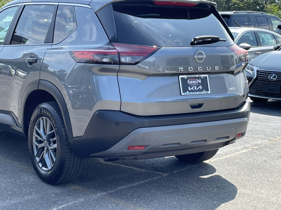 2022 Nissan Rogue S 31