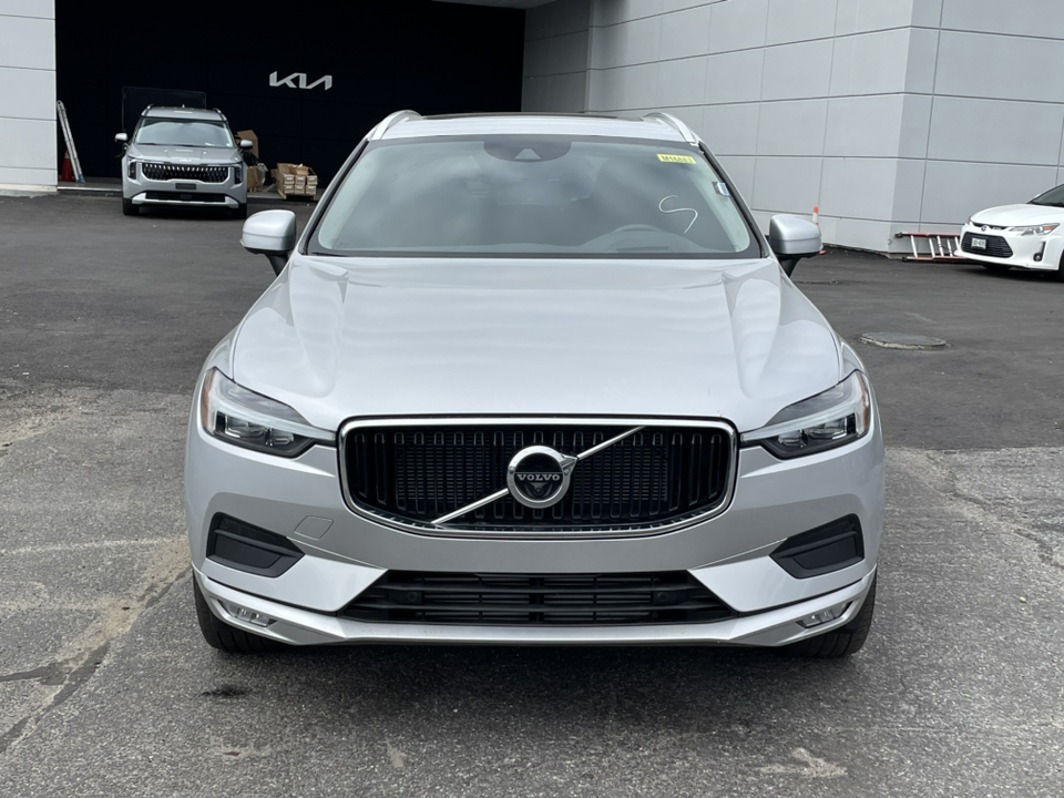 2021 Volvo XC60 T5 Momentum 2