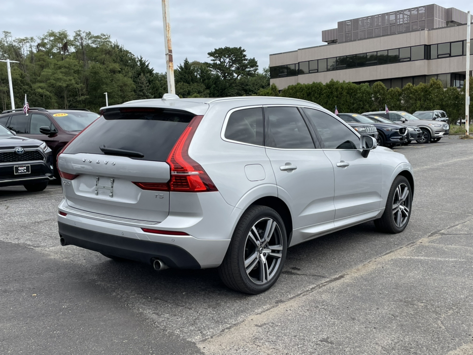 2021 Volvo XC60 T5 Momentum 4