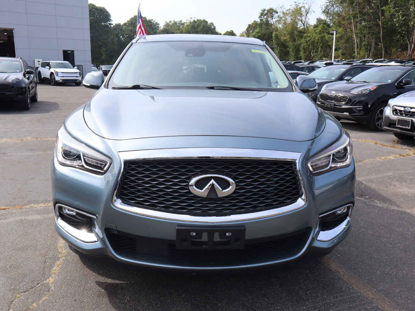 2019 INFINITI QX60 PURE 3