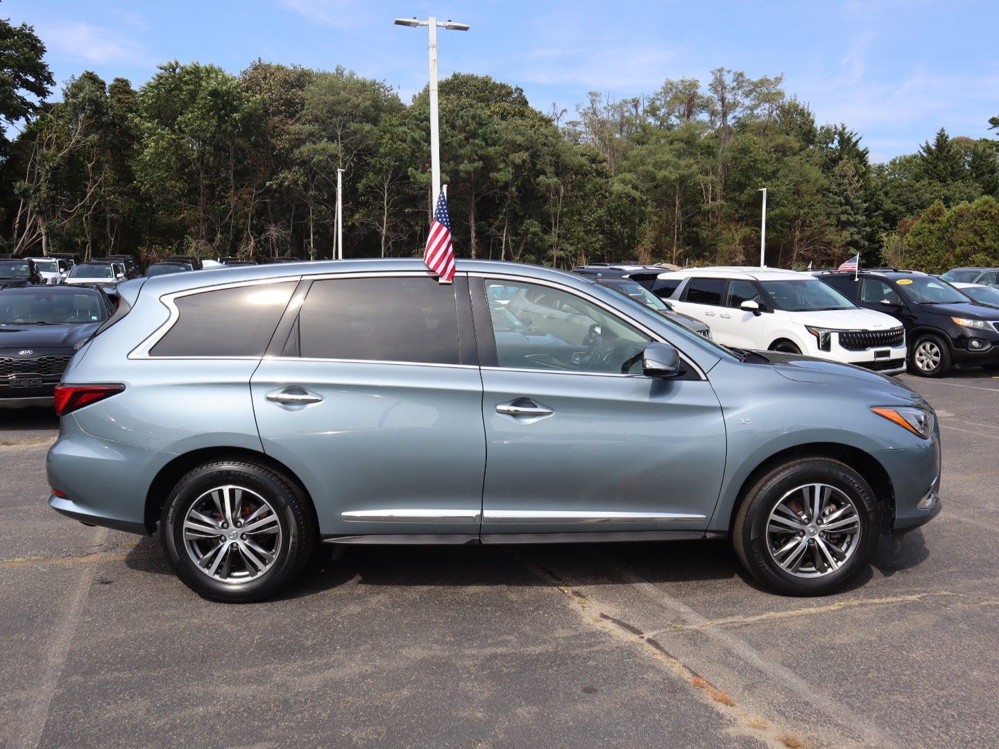 2019 INFINITI QX60 PURE 4