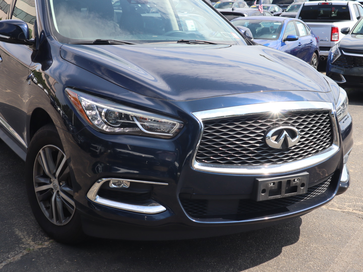 2020 INFINITI QX60 LUXE 2