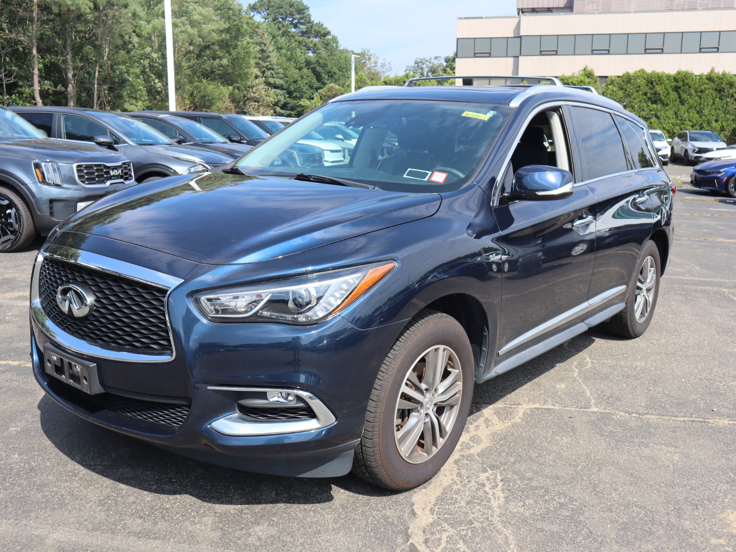 2020 INFINITI QX60 LUXE 9