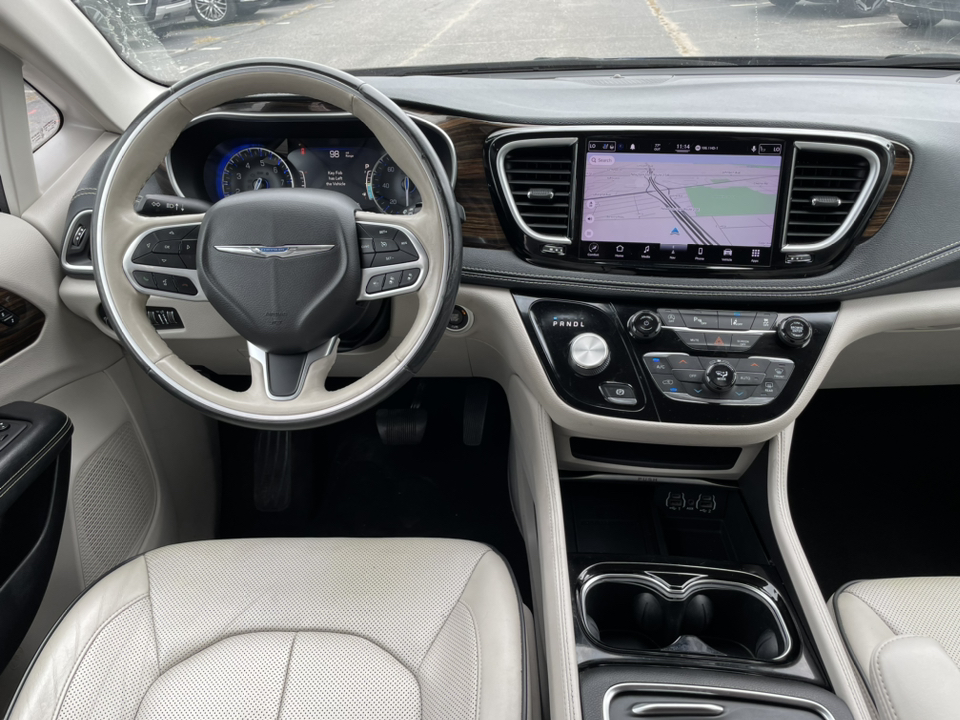 2021 Chrysler Pacifica Limited 11