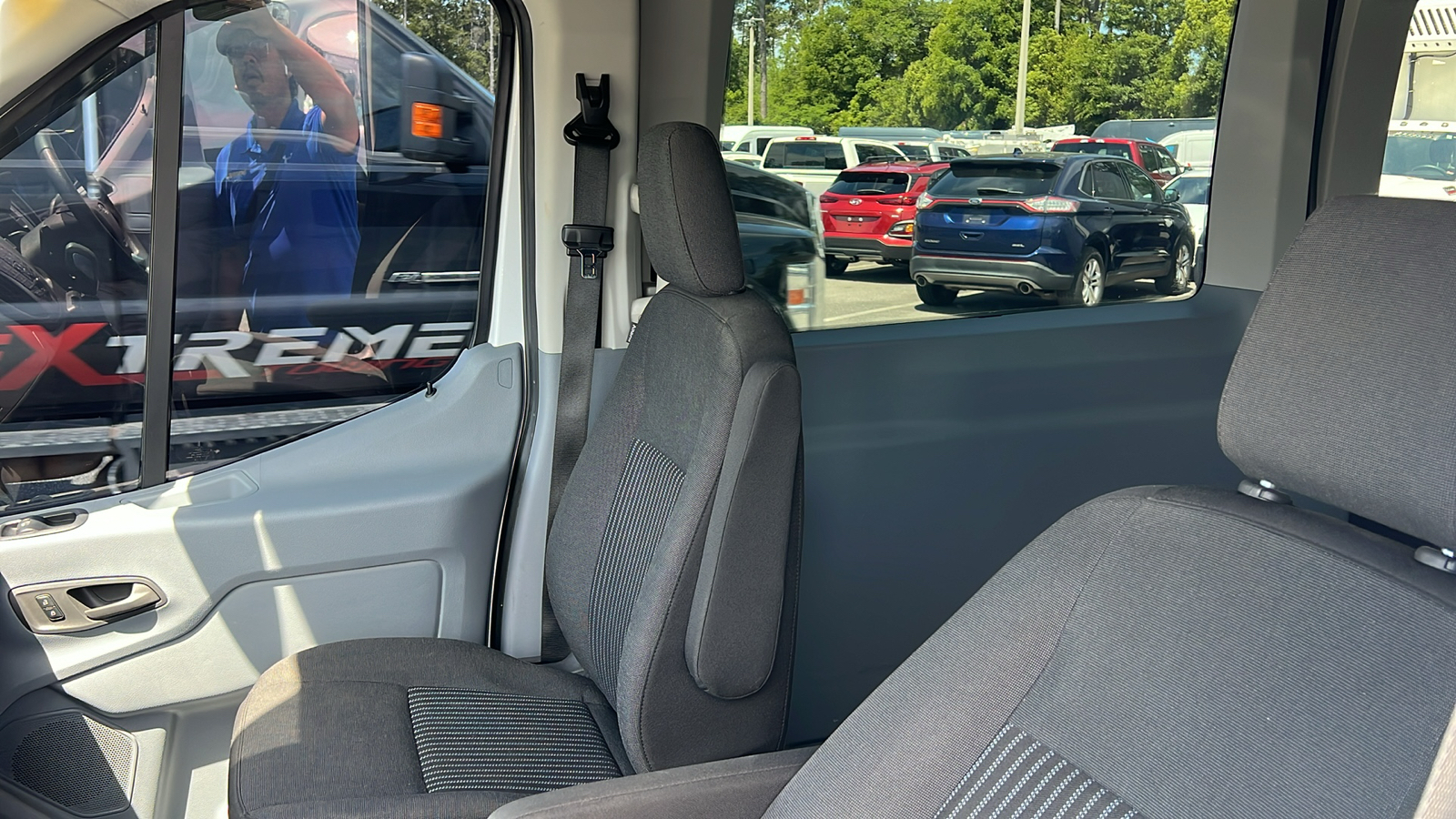 2018 Ford Transit-350 XLT 11